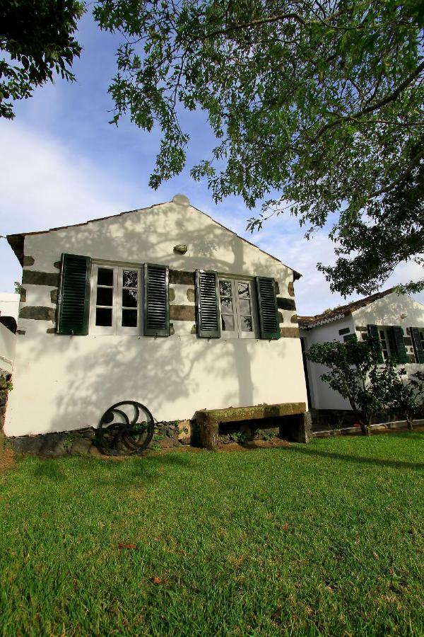 Monserrate - Galera Cottage Caloura Dış mekan fotoğraf