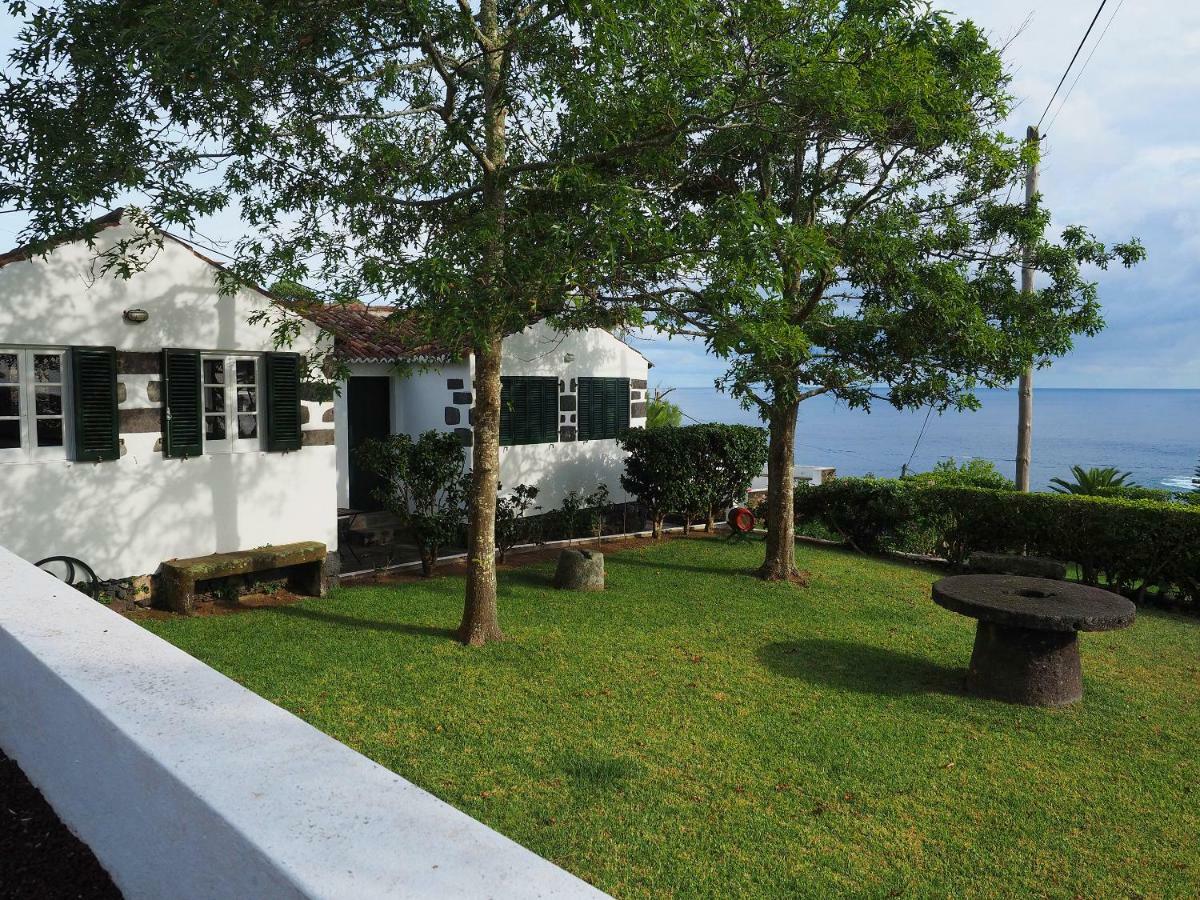 Monserrate - Galera Cottage Caloura Dış mekan fotoğraf